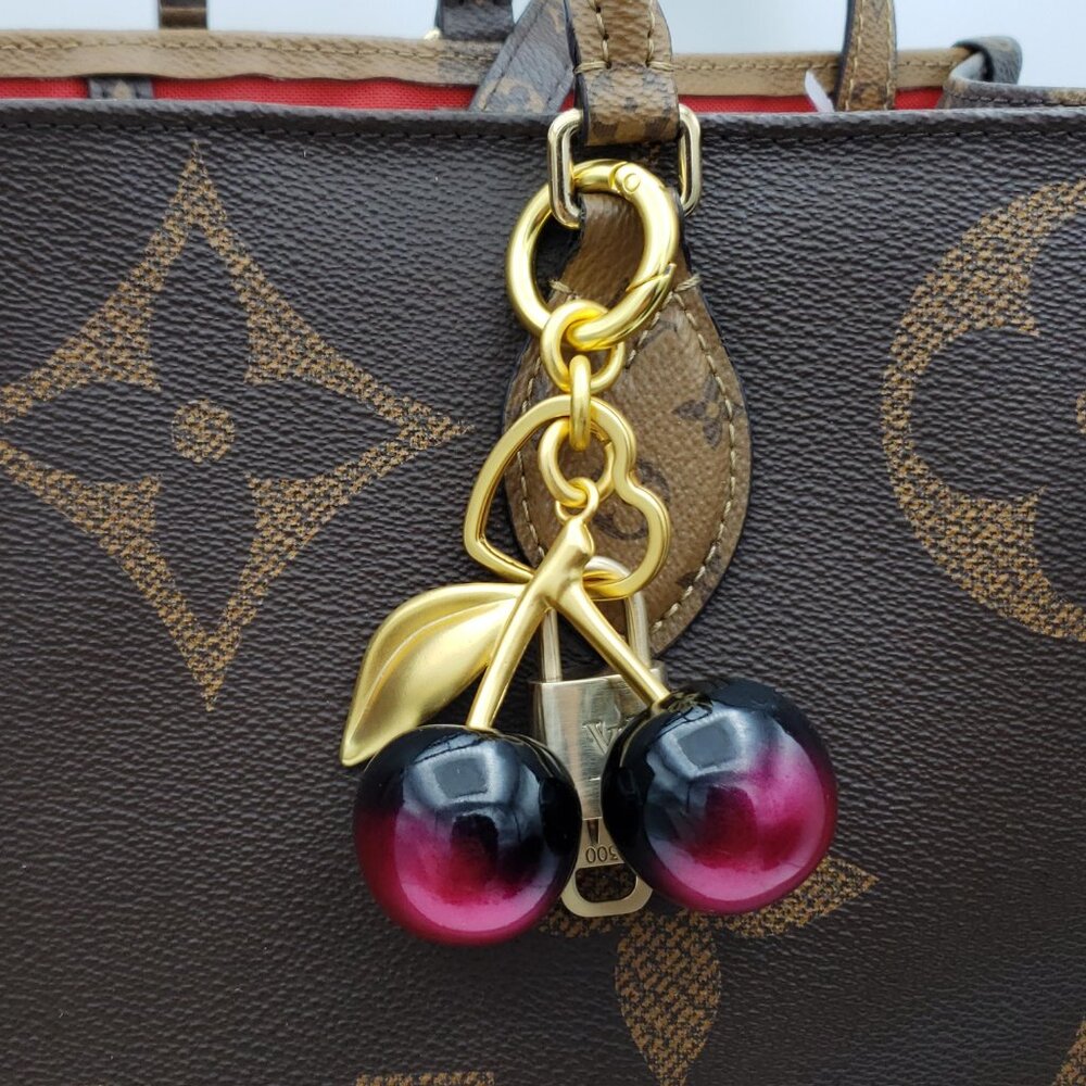 Authentic Louis Vuitton Padlock & Key Gold ✨Unbranded Bag Charm Keychain - Picture 7 of 13